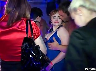Lesbian kissing and wild fucking at a sexy party